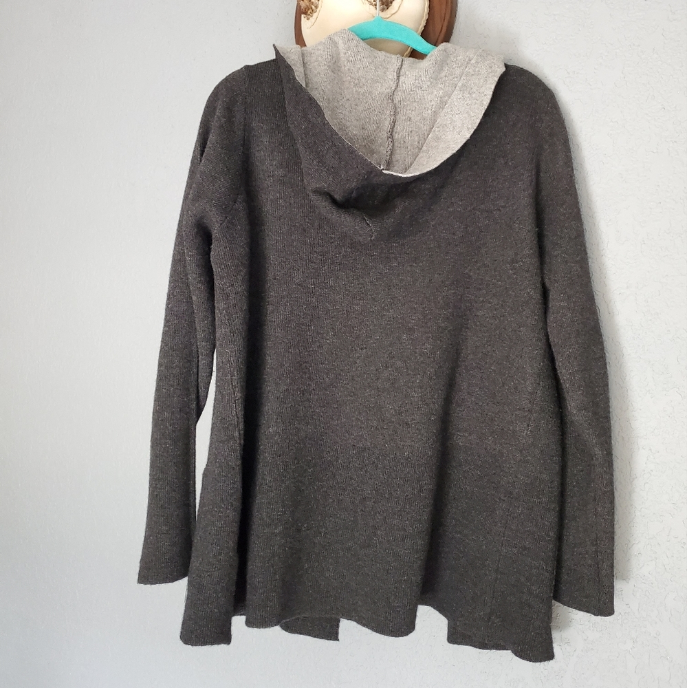 Beautiful Soft Cardigan Hoodie with Cashmere! - Picture 6 of 8